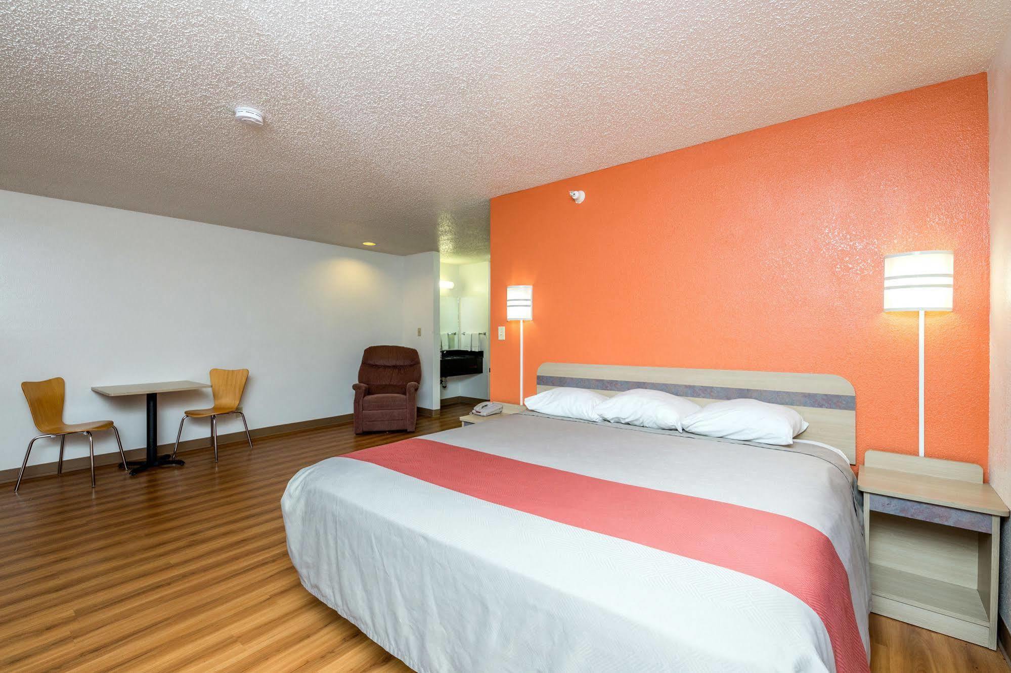 Motel 6-Waterloo, Ia Exterior foto